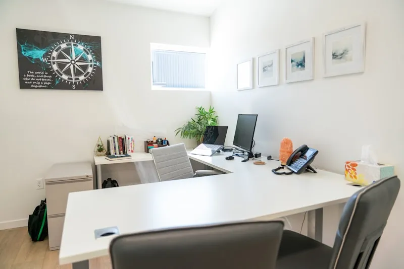 Clean office reducing sick days in Toronto